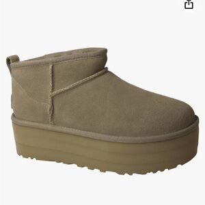 UGG Women's Classic Ultra Mini Platform Boots